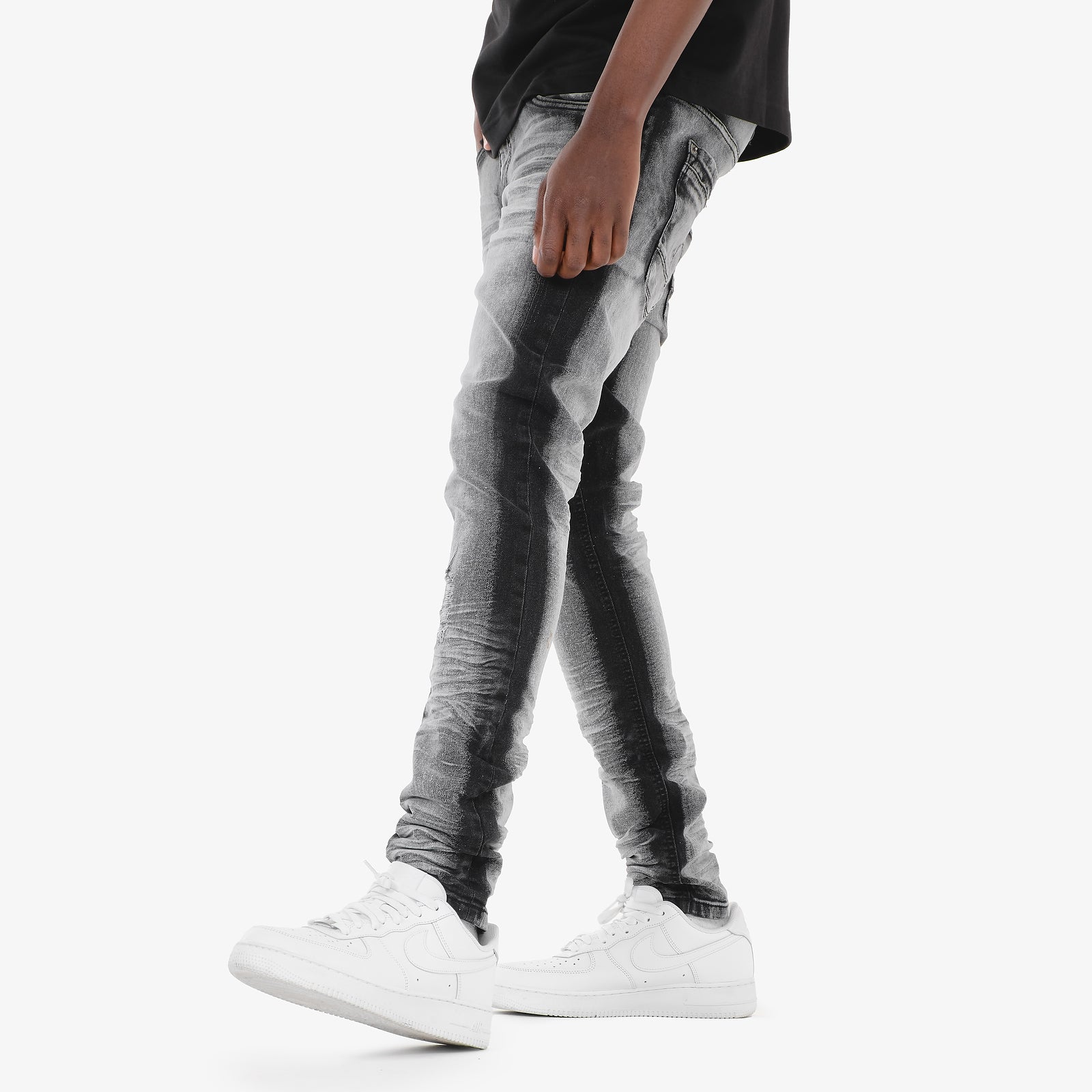 BLACK SAND WASHED JEANS