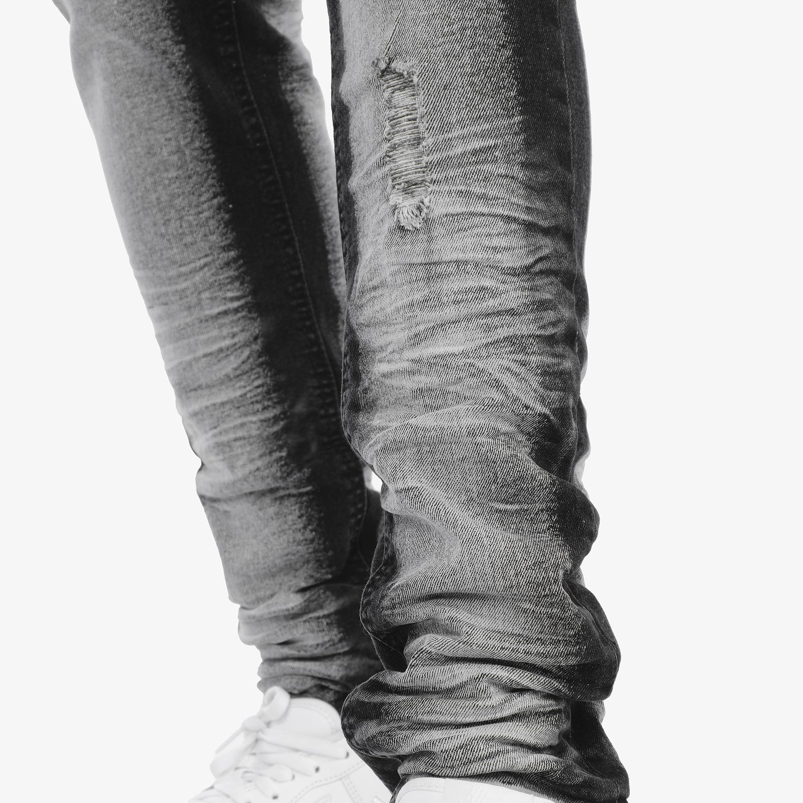 BLACK SAND WASHED JEANS