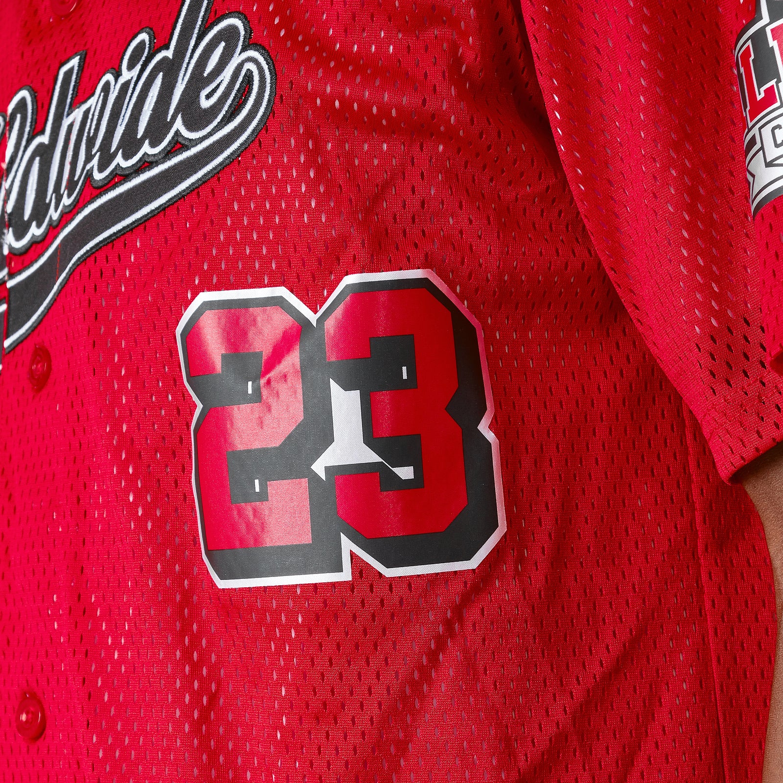 RED BASEBALL TEE