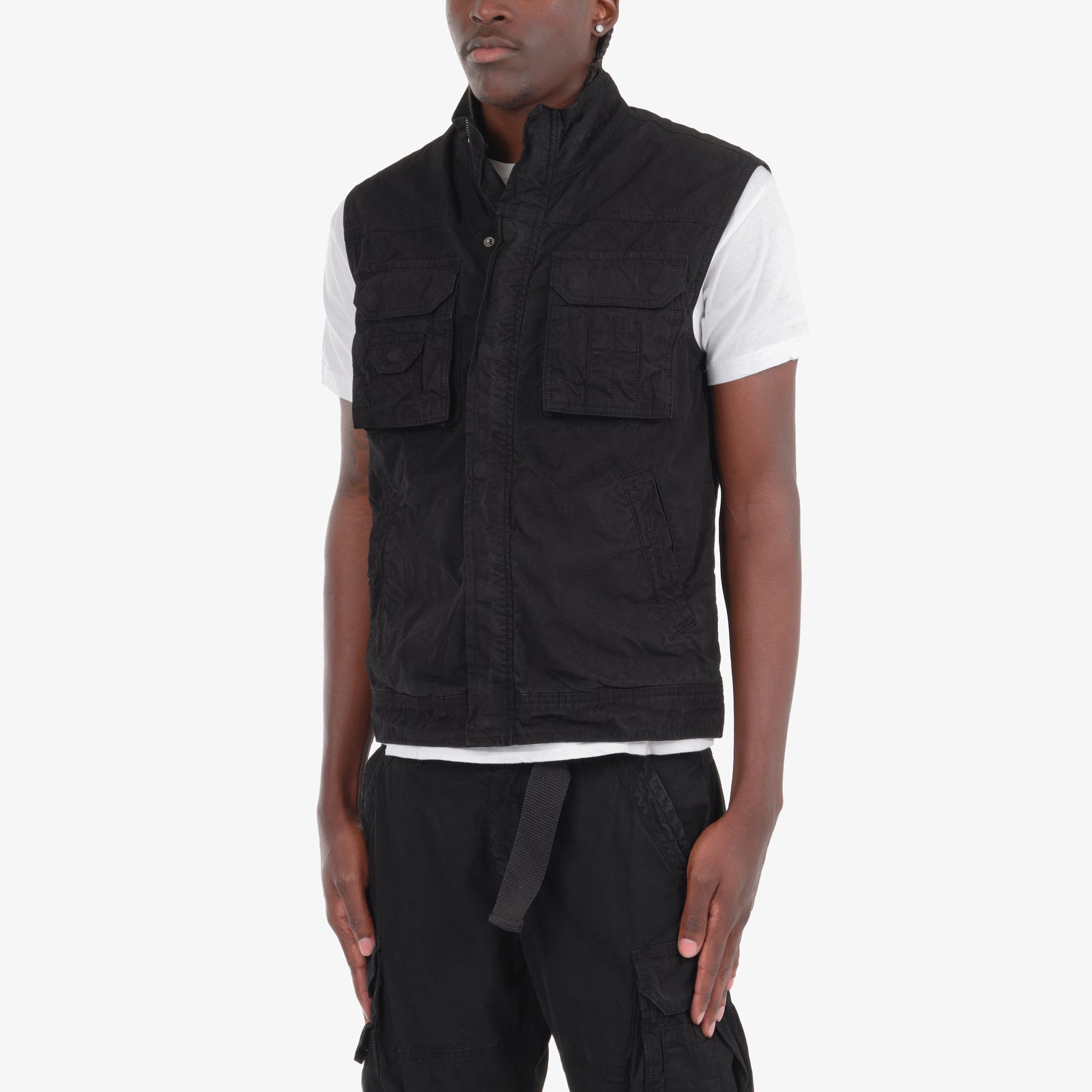 JET BLACK CARGO VEST