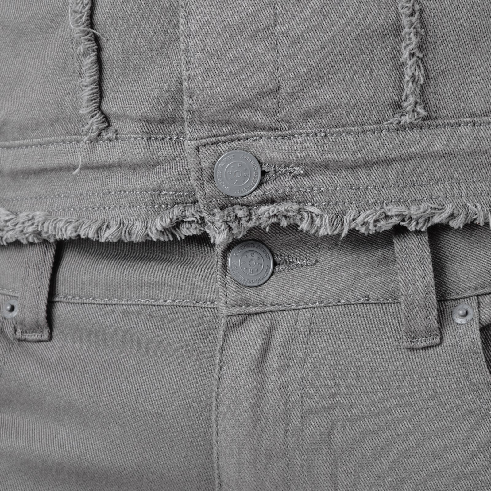 GRAY FRAYED DENIM JACKET