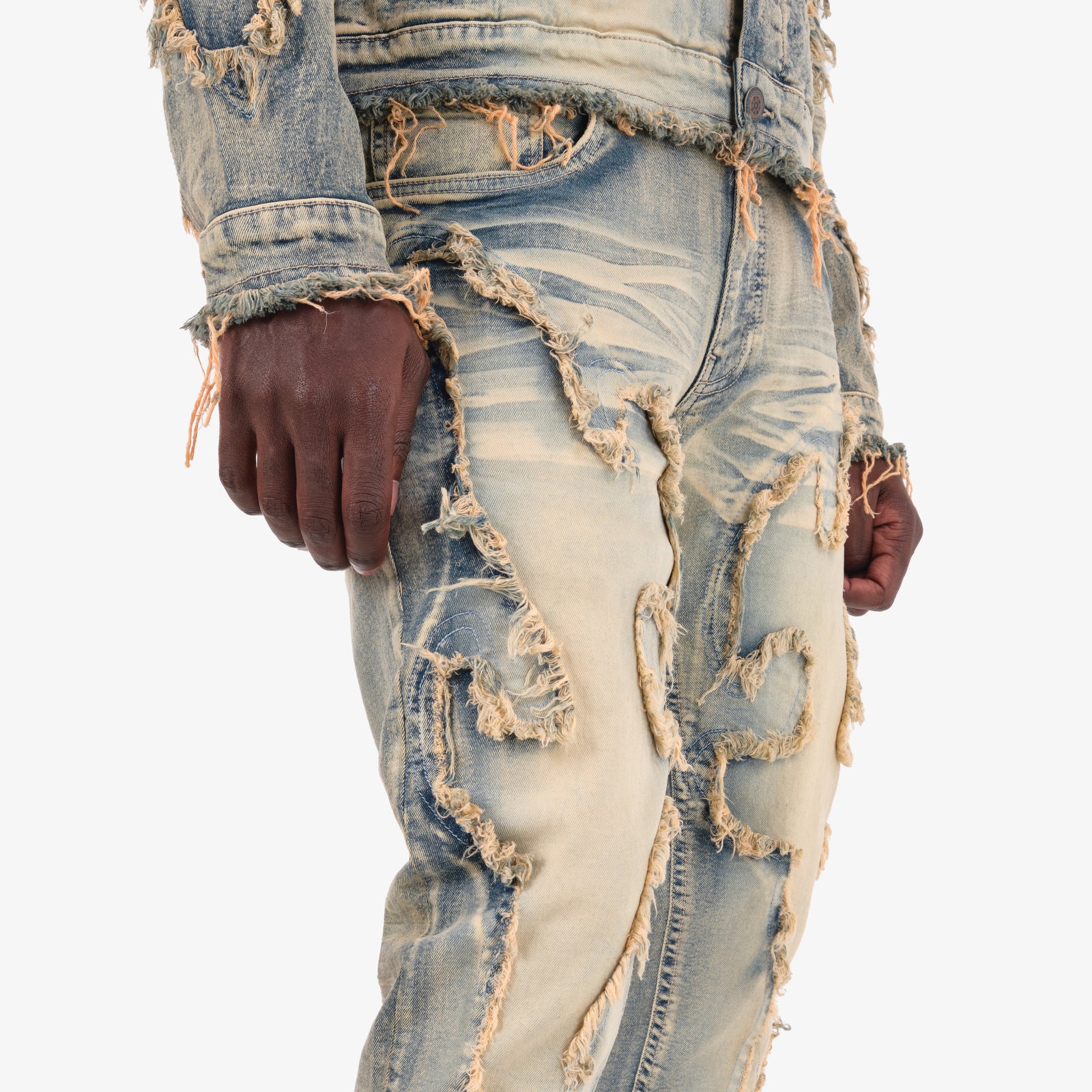 VINTAGE WASHED FRAYED JEANS