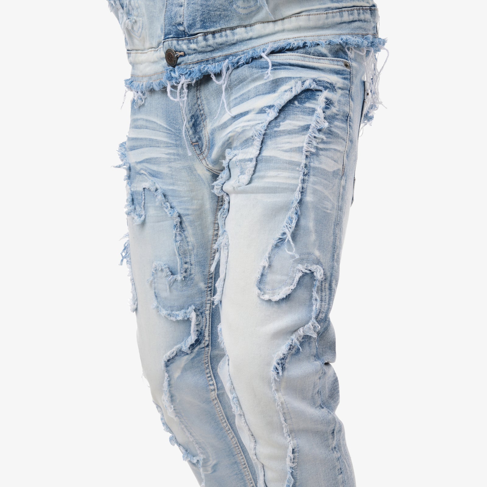 LIGHT SAND BLUE FRAYED JEANS