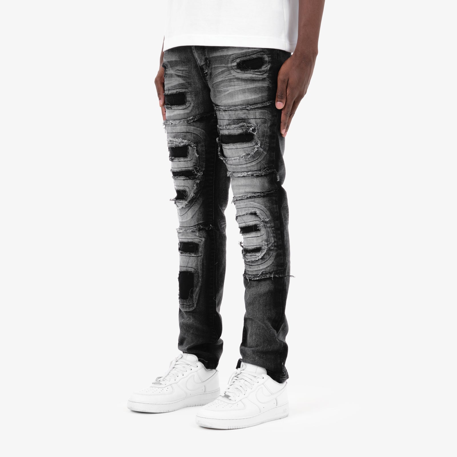 BLACK SAND RIP & REPAIR JEANS