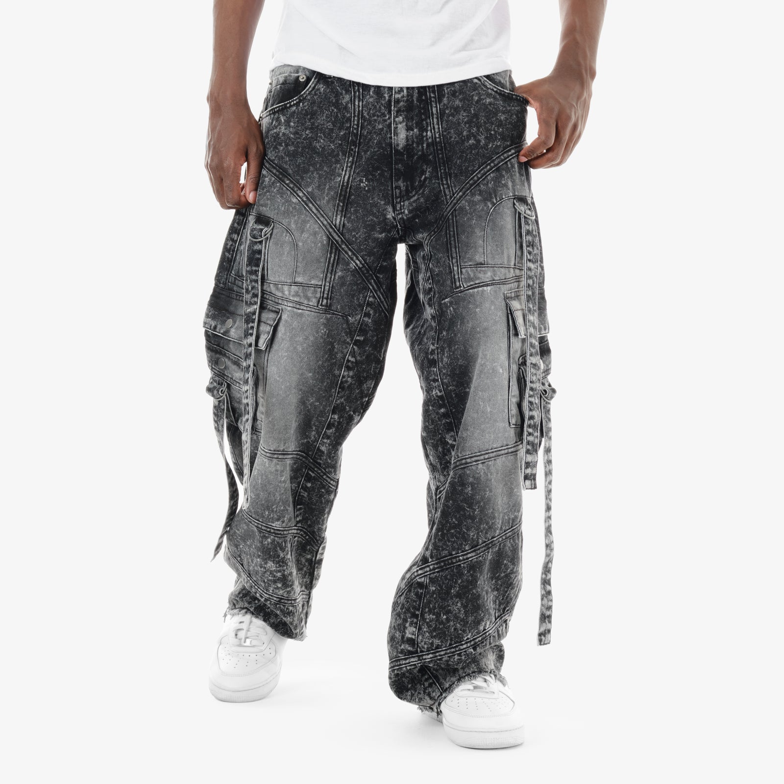 BLACK CARGO W/ STRAPS COMFORT FIT JEANS