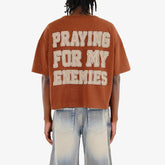 BROWN "PRAYING" CROP T-SHIRT