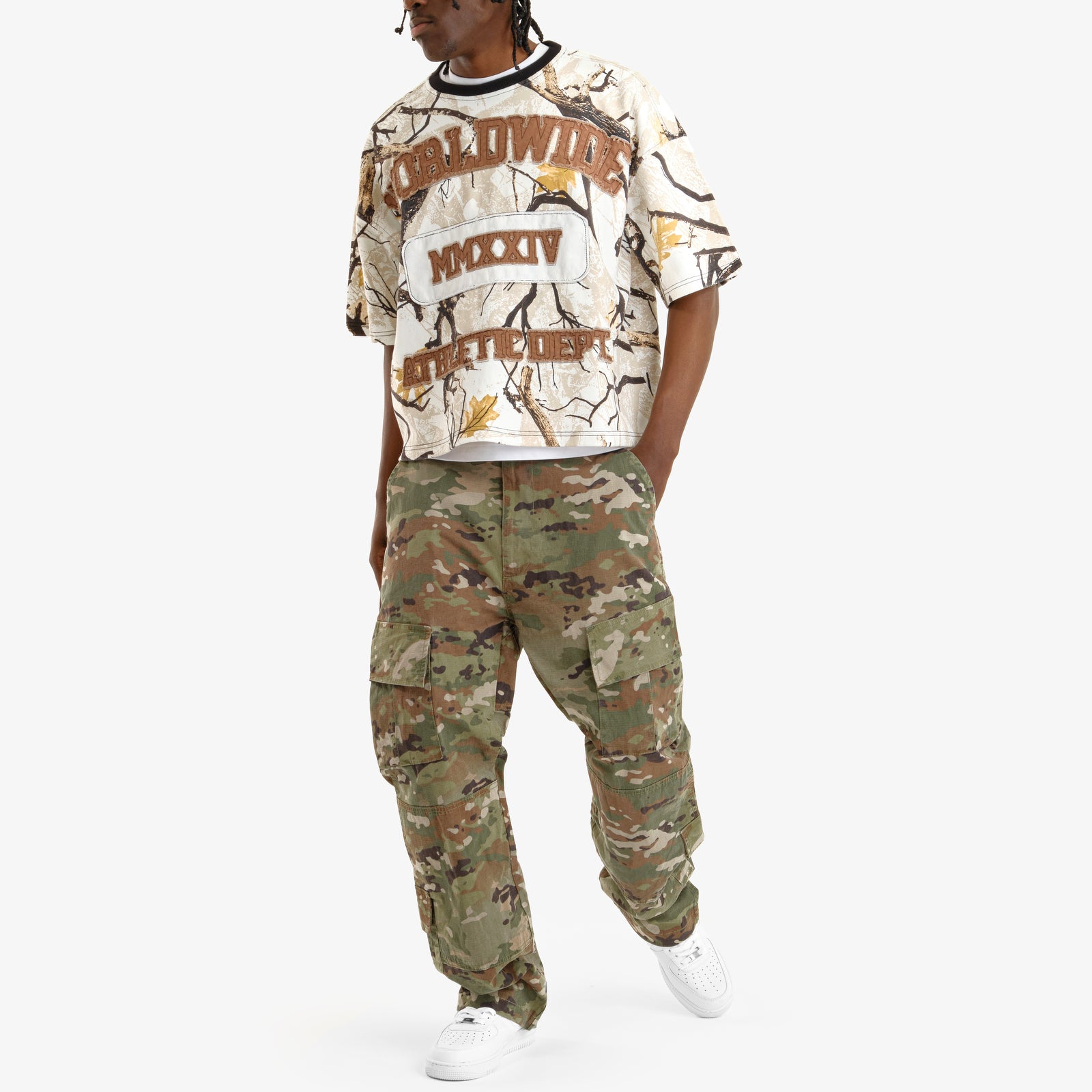 WORLDWIDE WHITE CAMO CROP T-SHIRT
