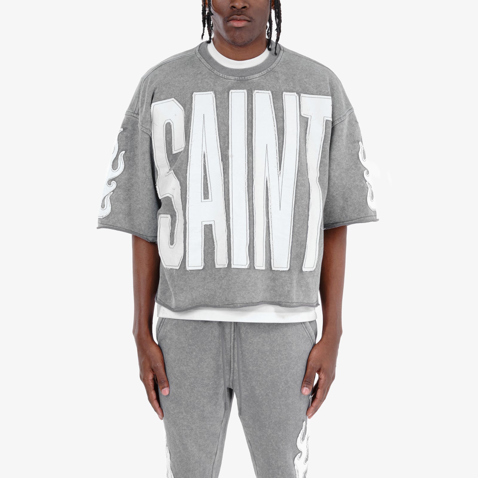 CROPPED GRAY SAINT SHORT SLEEVE
