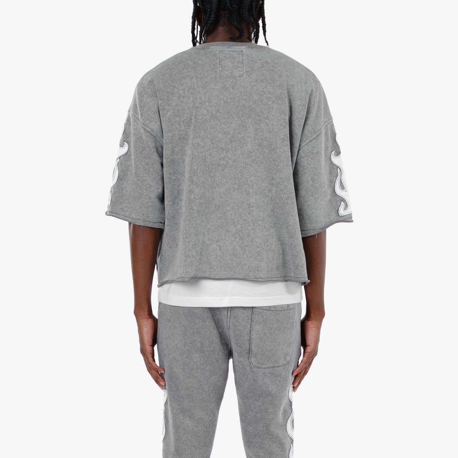 CROPPED GRAY SAINT SHORT SLEEVE