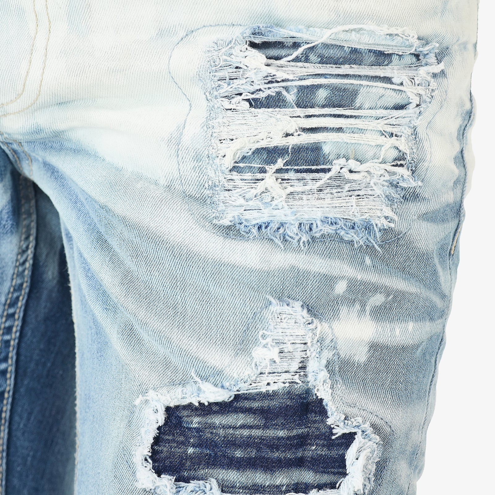 LIGHT SAND WASH JEANS W/ BLEACHED RIP & REPAIR