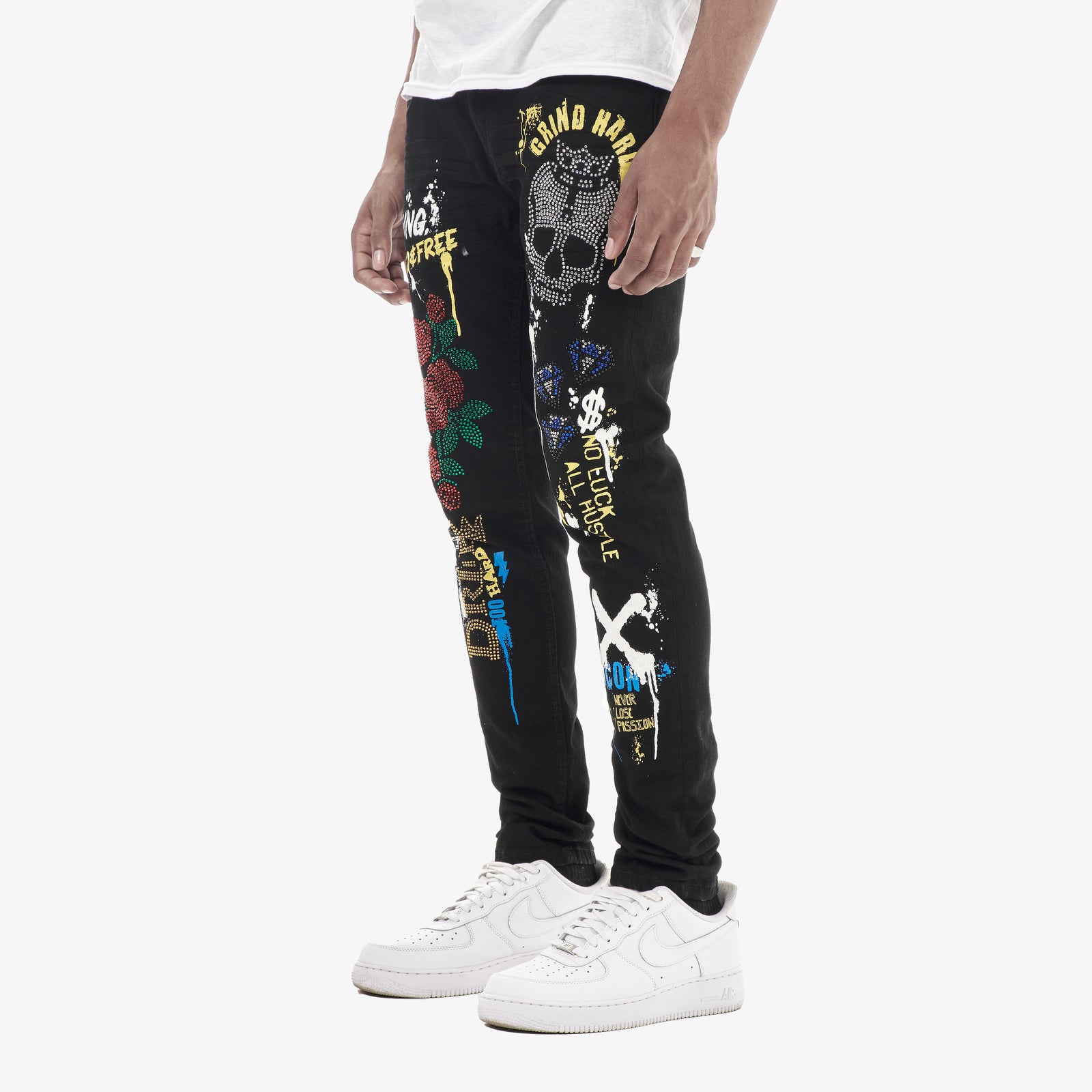 BLACK JEANS W/ STONE & PRINTS