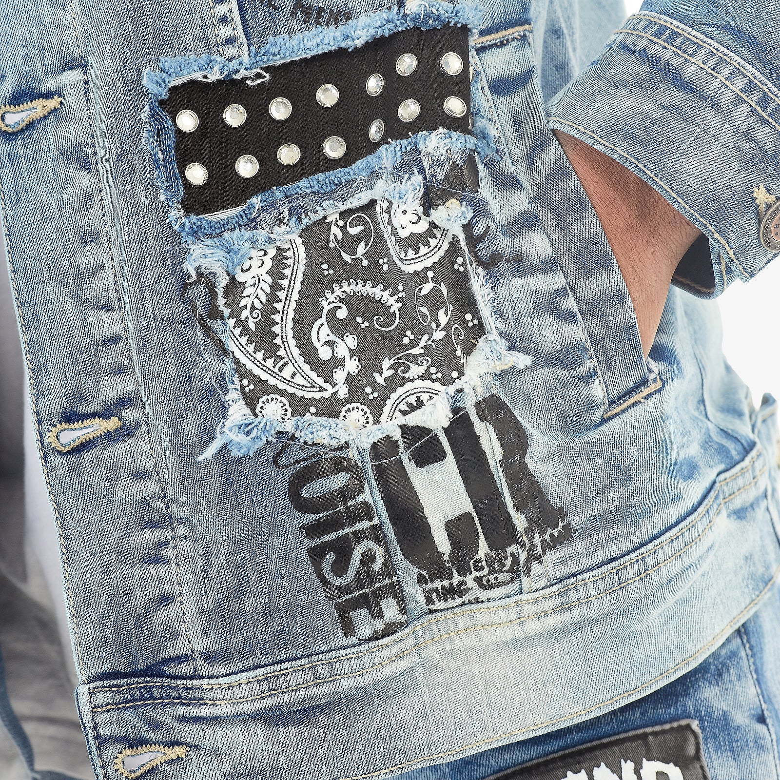 LIGHT SAND BLUE JACKET W/ STONES & STUDS