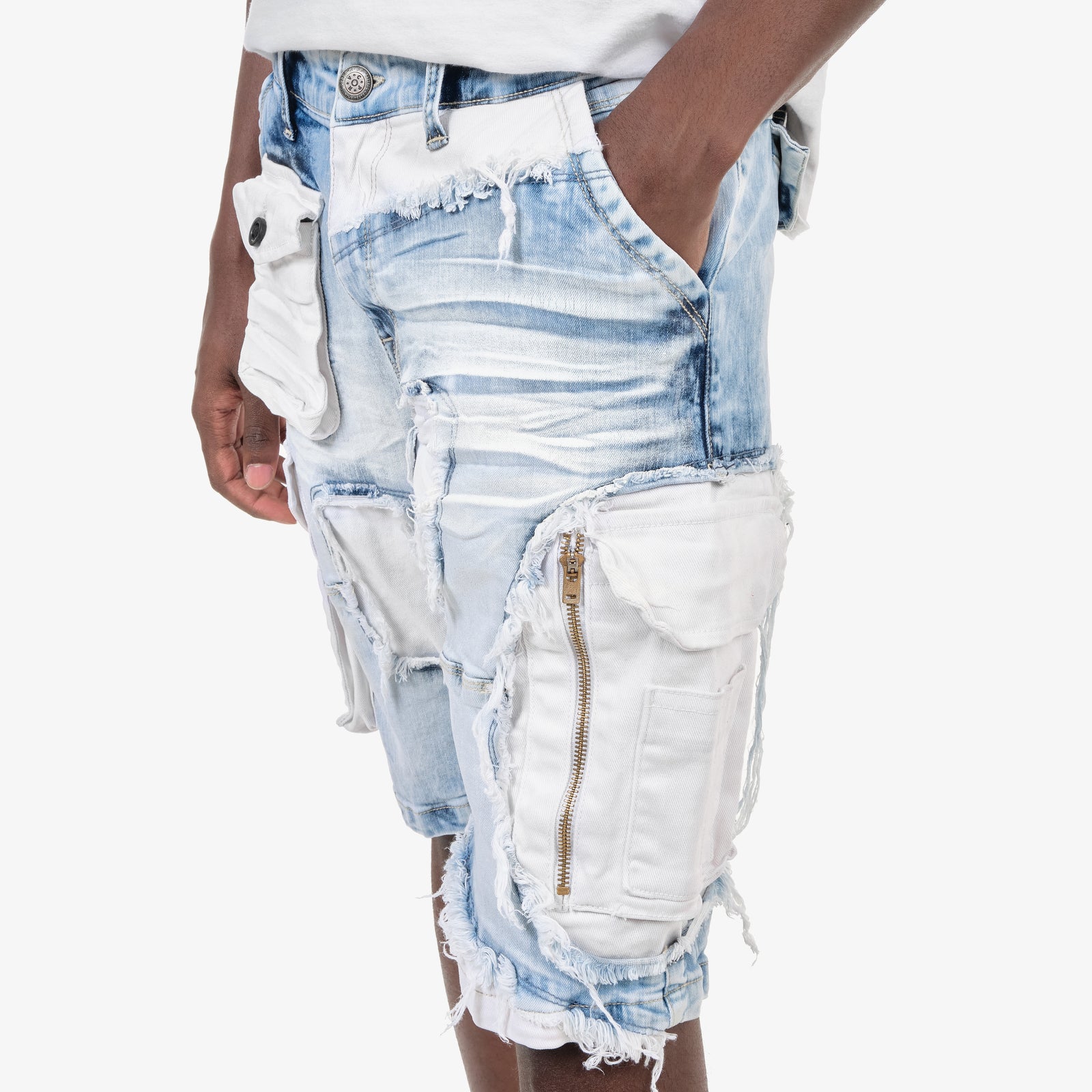 LIGHT SAND BLUE DENIM SHORT W/ WHITE CARGOS