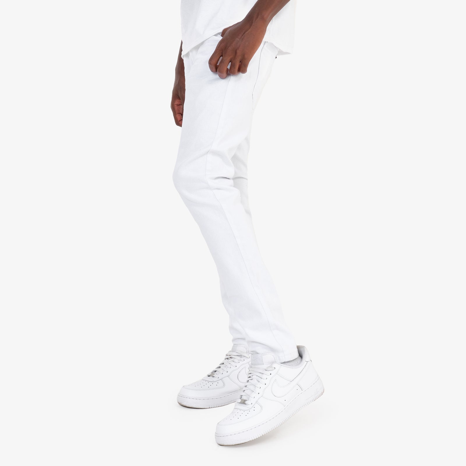 WHITE PANTS WITH STRETCH