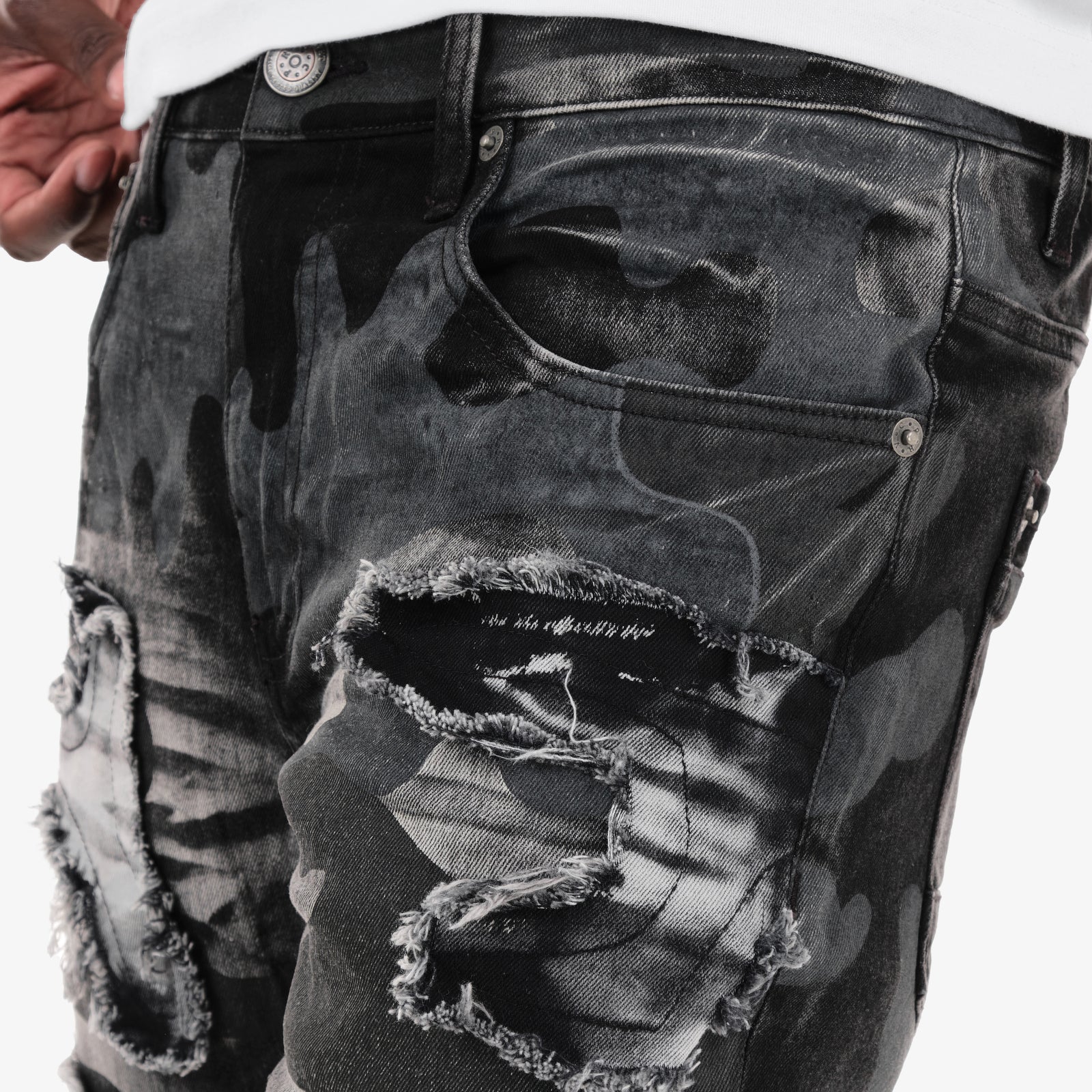 BLACK SAND STACKED CAMO JEANS