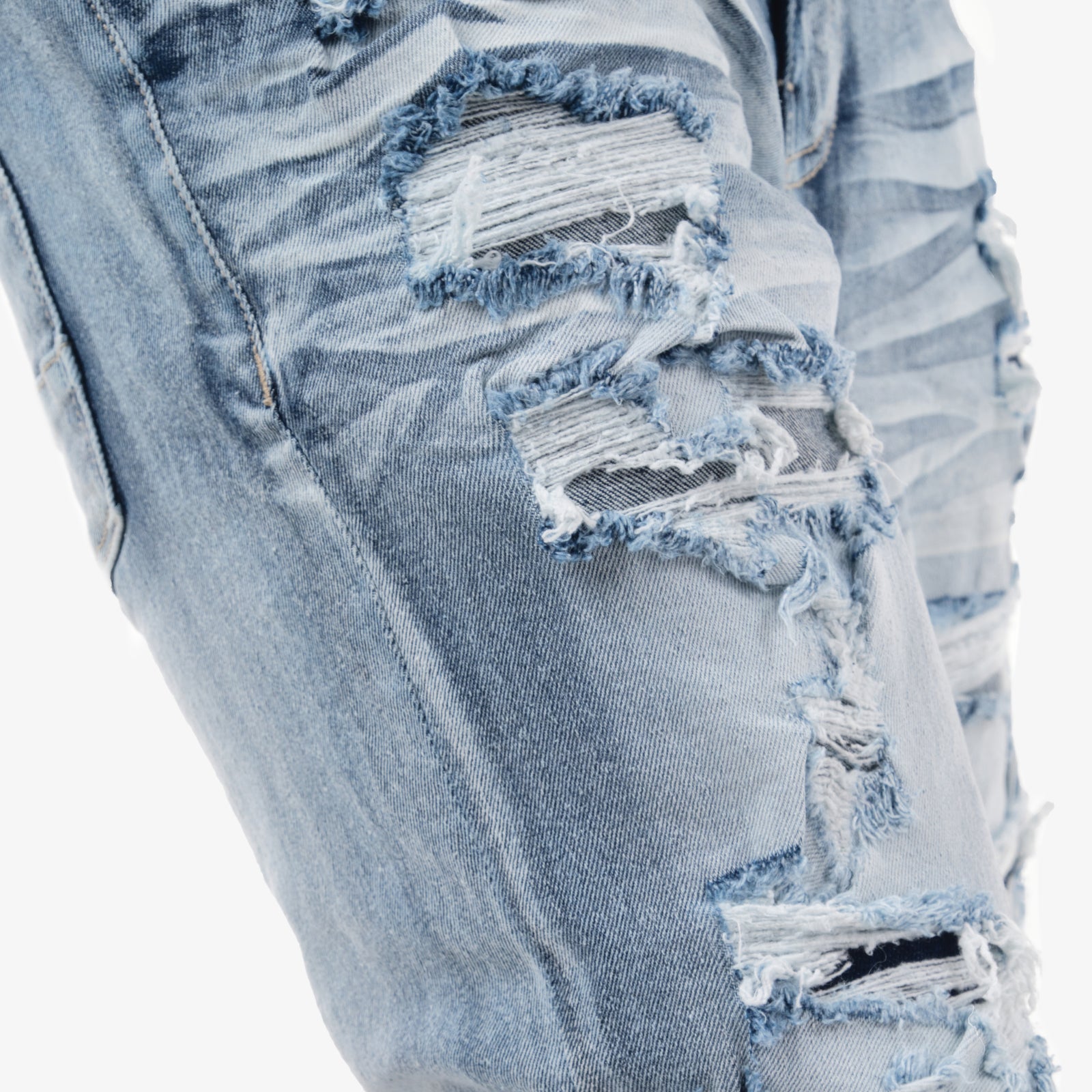 LIGHT SAND BLUE RIP & REPAIR JEANS