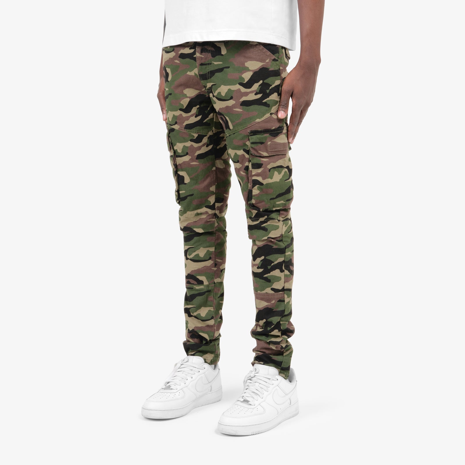 WOODLAND CAMO CARGOS