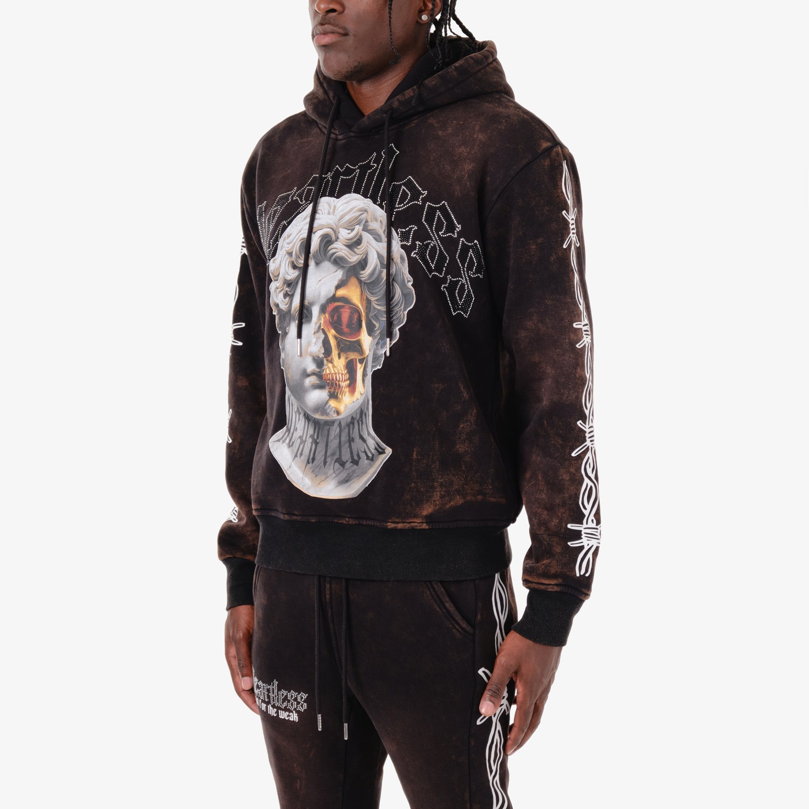 BLACK HEARTLESS CROPPED HOODIE