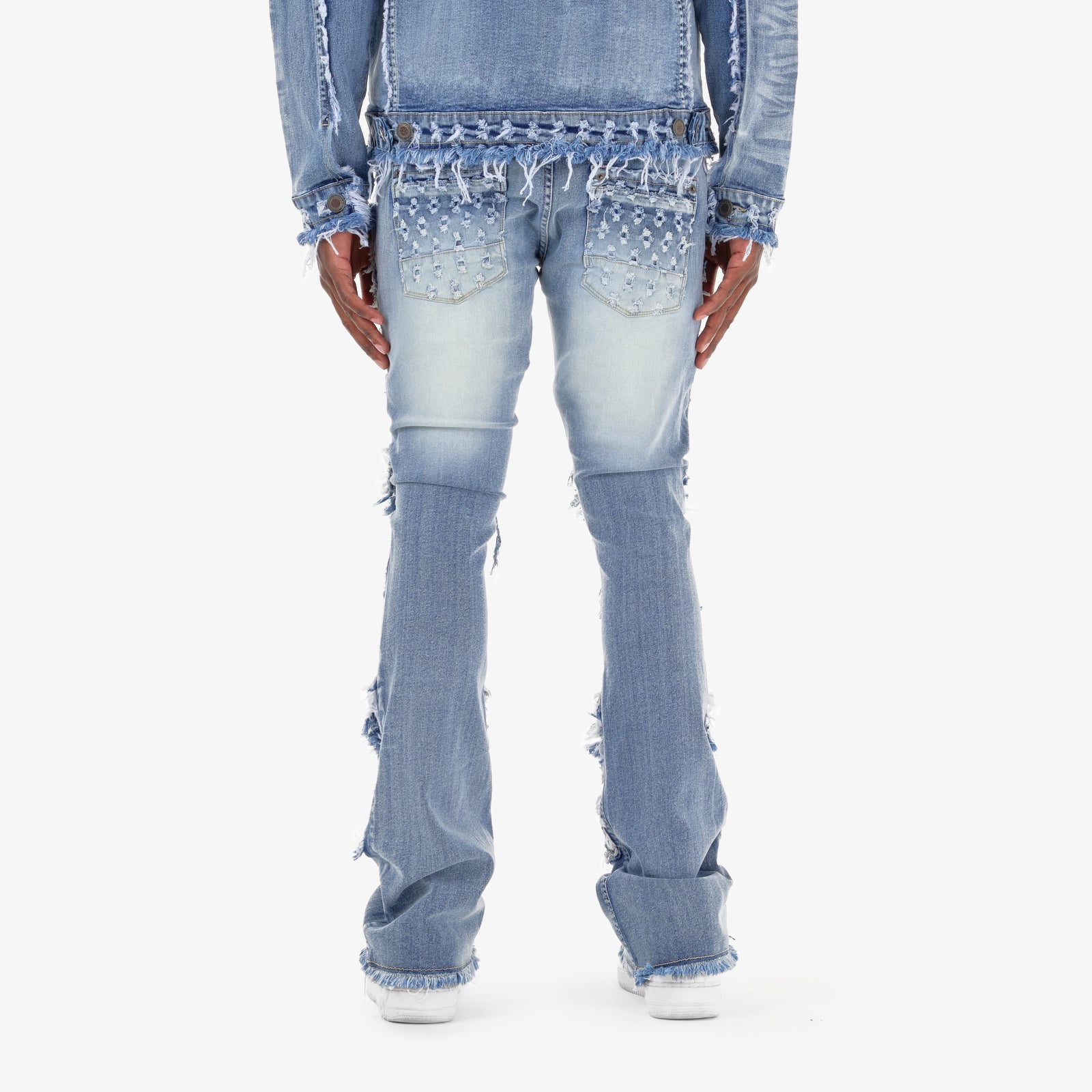 LIGHT BLUE DISTRESSED FRAY CARGO STACKED JEANS