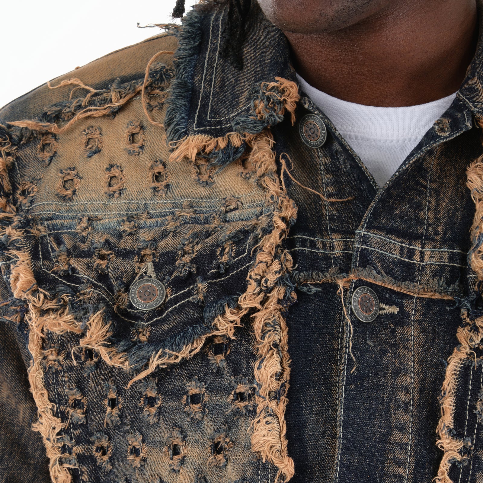 VINTAGE WASHED DENIM JACKET W/ DISTRESSED FRAY