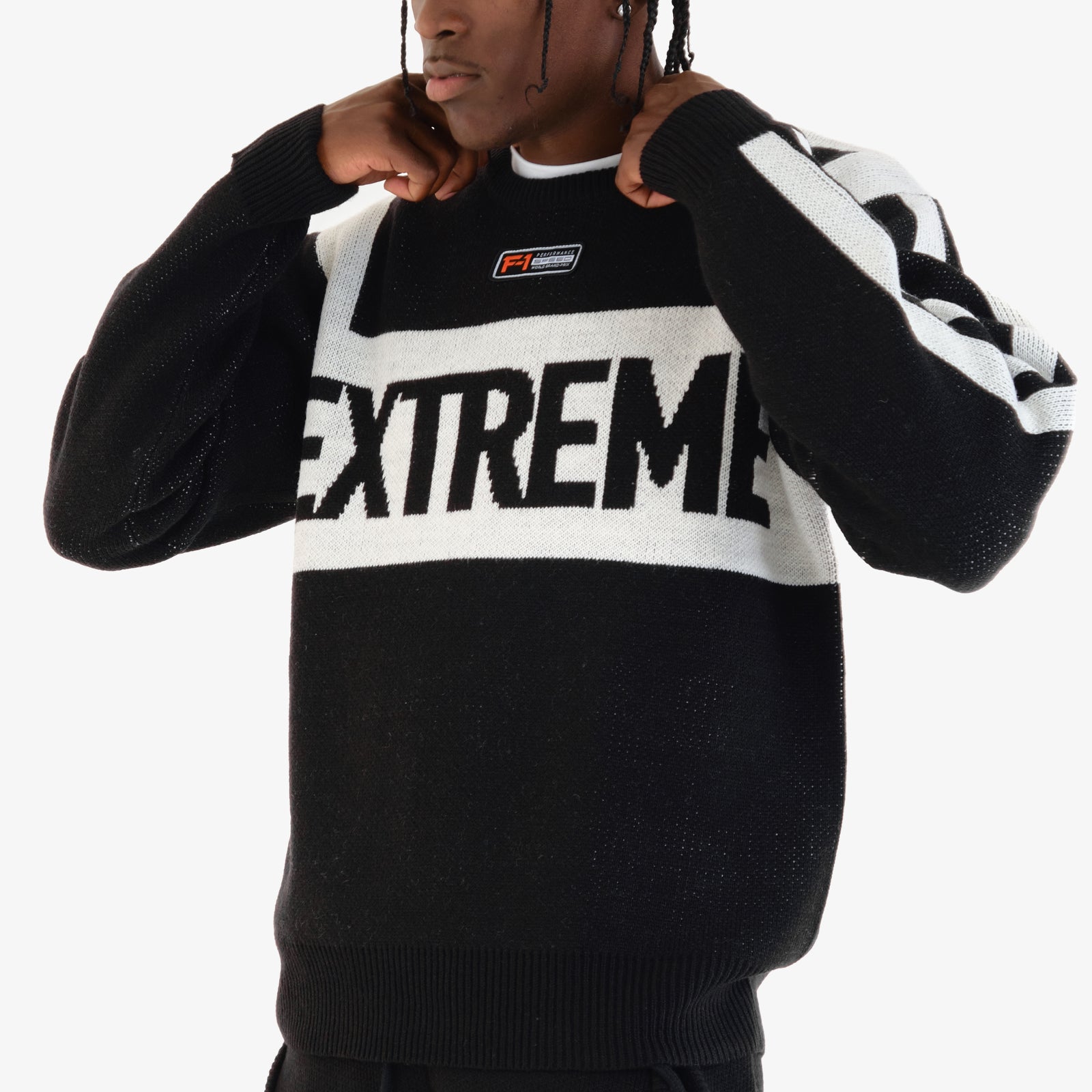 BLACK EXTREME SWEATER