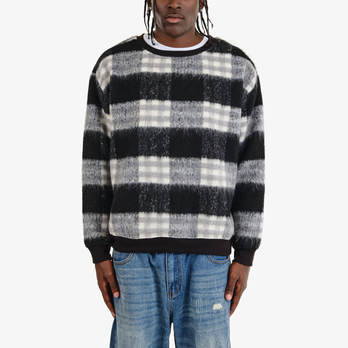 BLACK BRUSHED FLANNEL CREWNECK