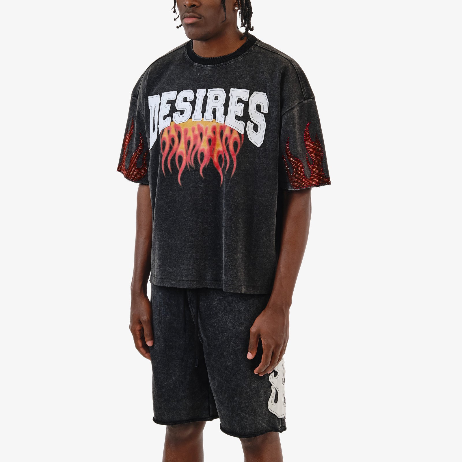 BLACK DESIRES CROP T-SHIRT