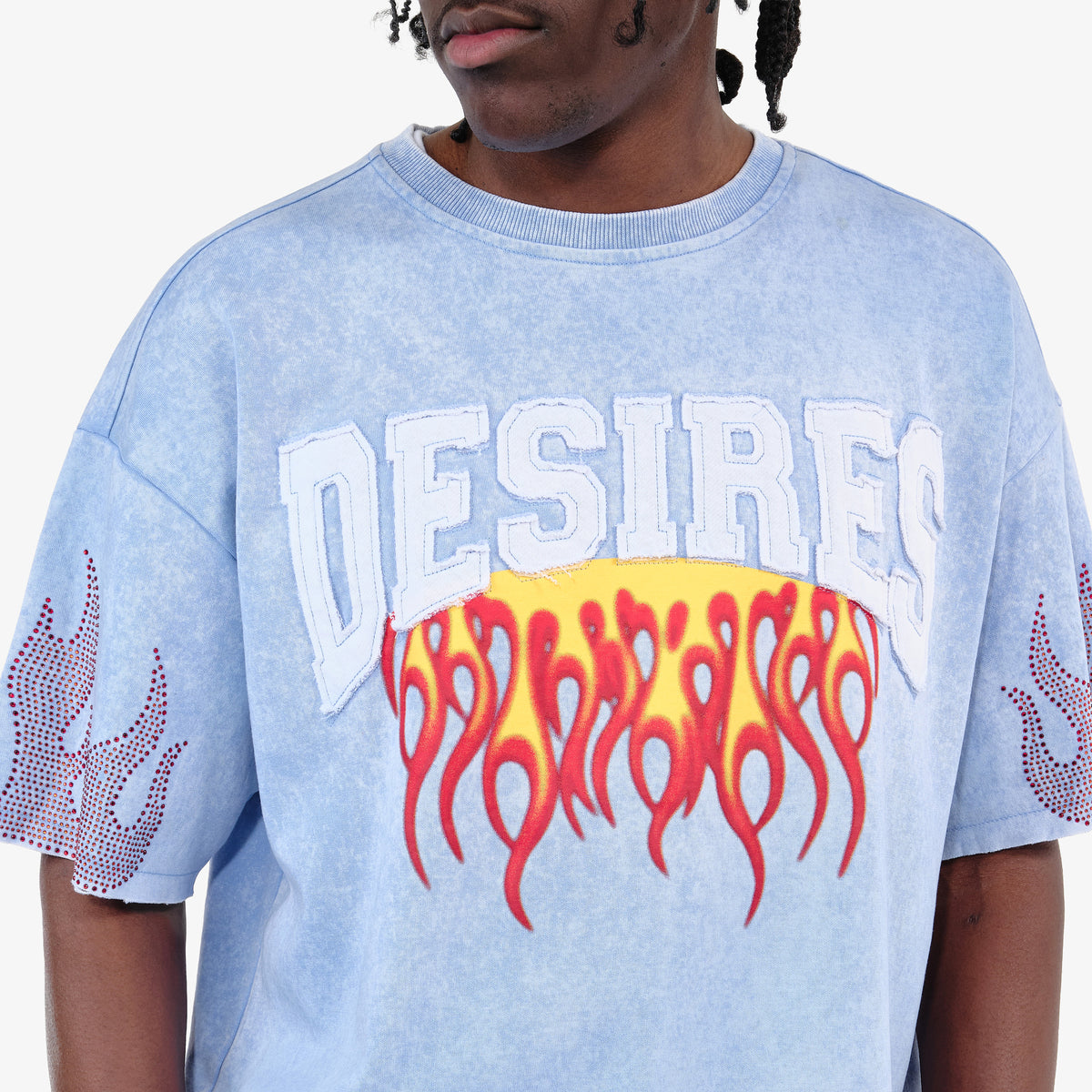 LIGHT BLUE DESIRES CROP T-SHIRT