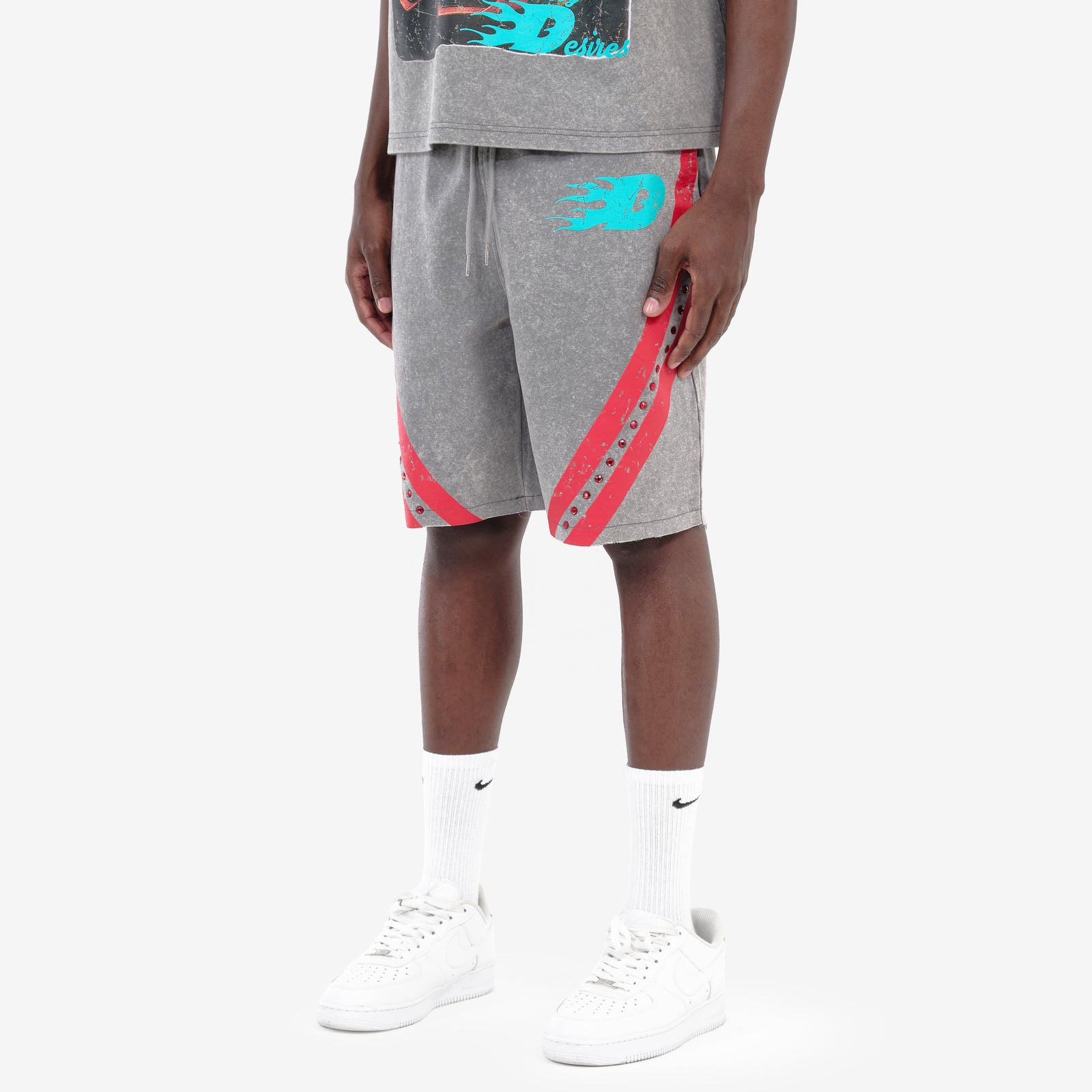 GRAY DREAMERS STRIPED SHORTS