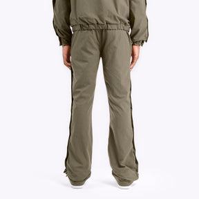 OLIVE PANTS W/ SIDE BUTTONS