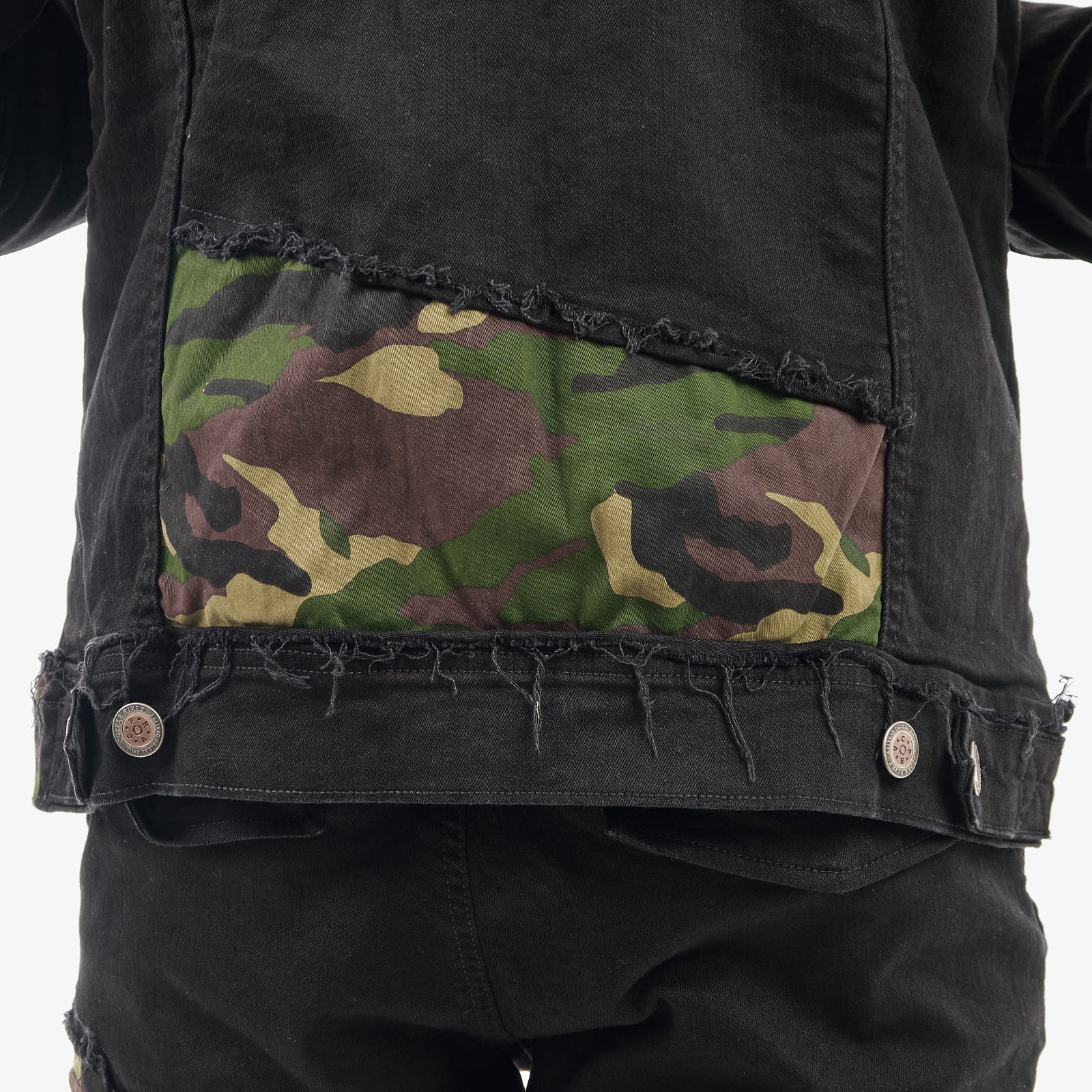 BLACK JACKET W/ CAMO DETAIL