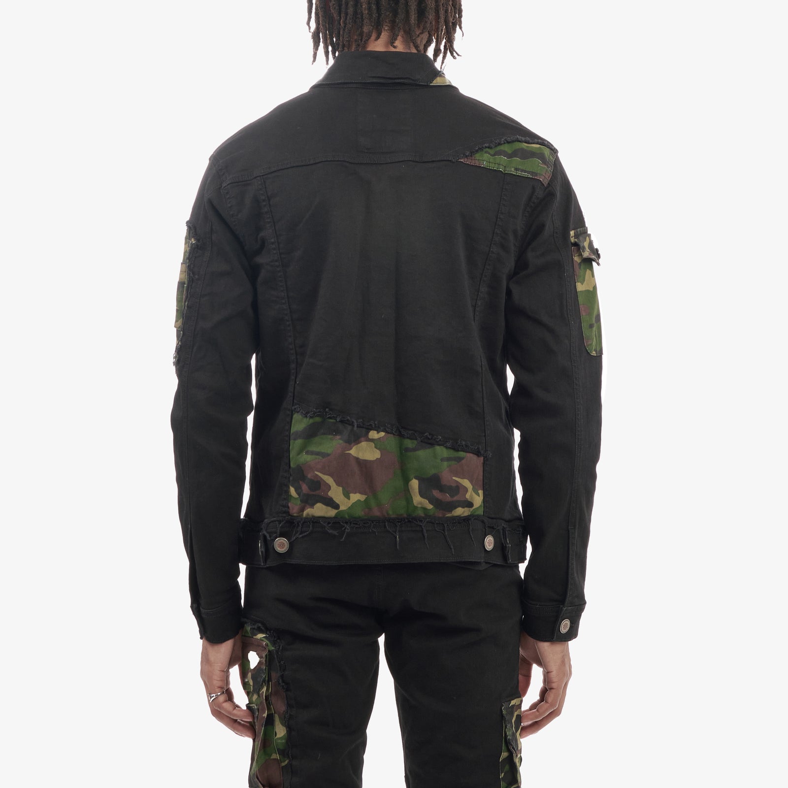 BLACK JACKET W/ CAMO DETAIL