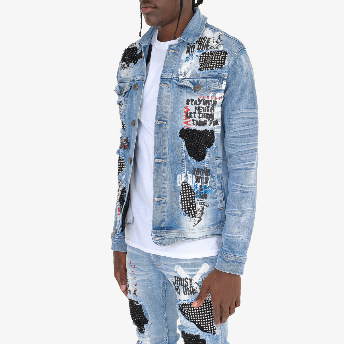 LIGHT BLUE JACKET W/ RHINESTONES & PRINT