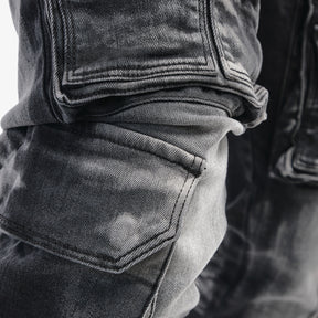 BLACK UTILITY CARGO JEANS