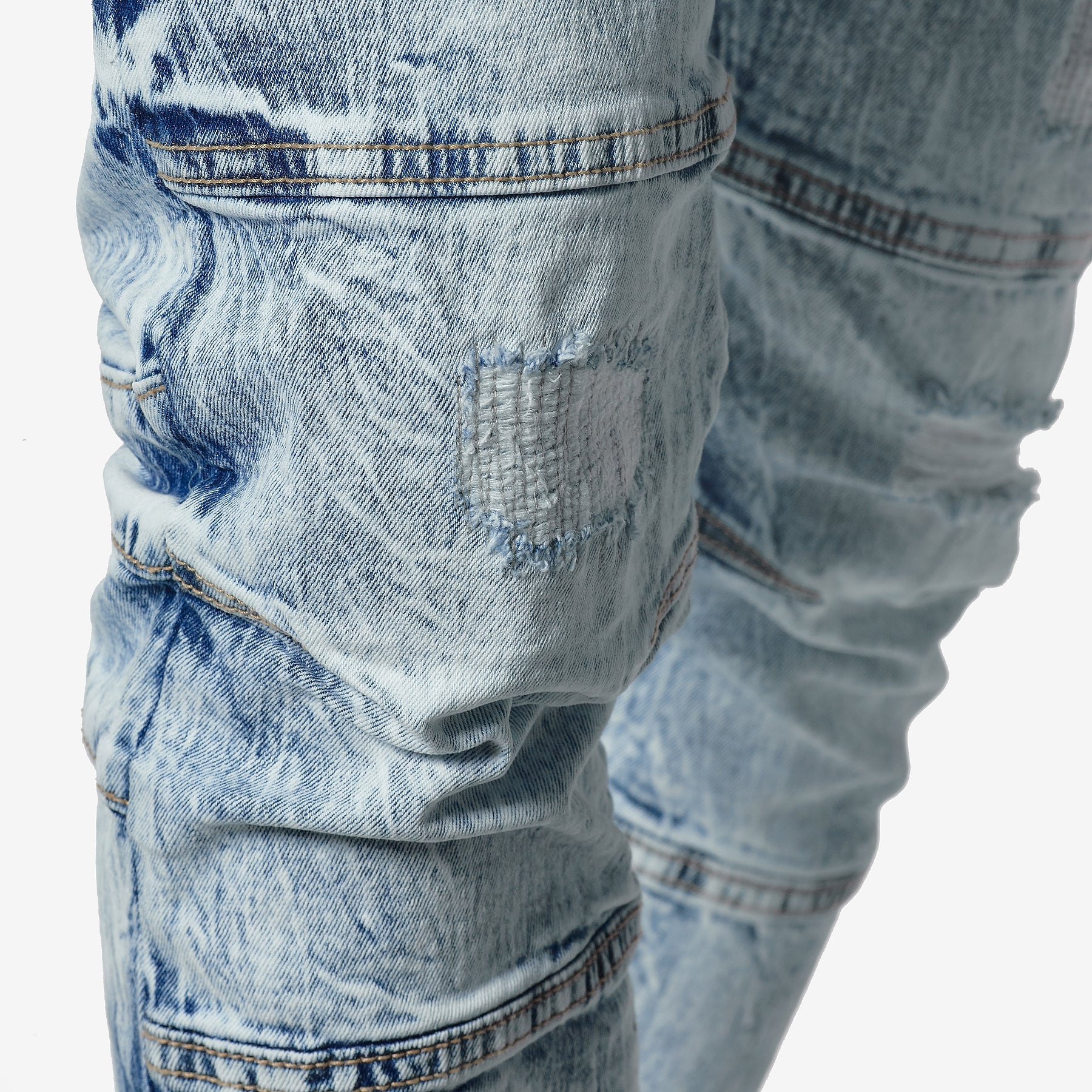 ICE BLUE JEANS WITH CELLPHONE POCKETS